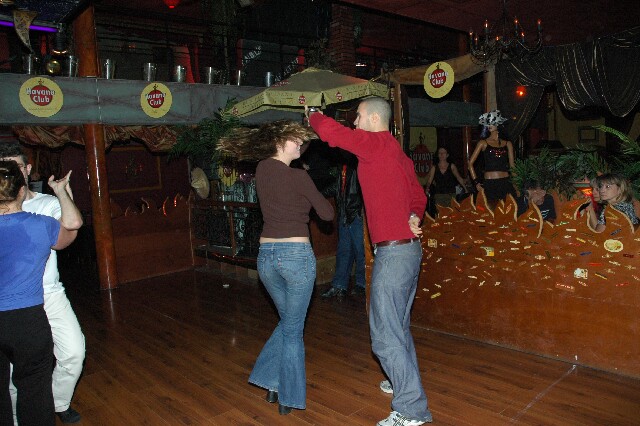 min 2005 12 18 sharkys 083